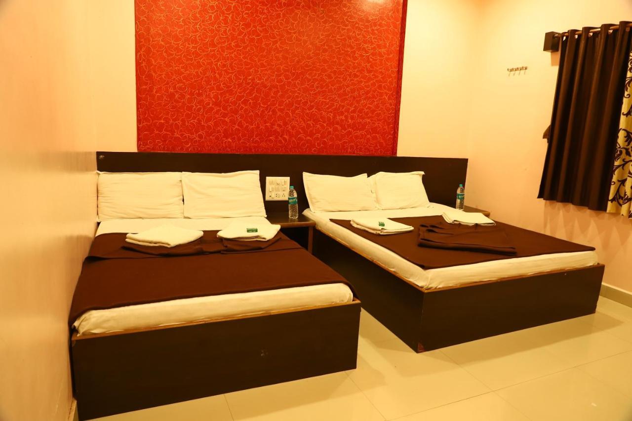 Sai Madhavi Palace Hotel Shirdi Luaran gambar