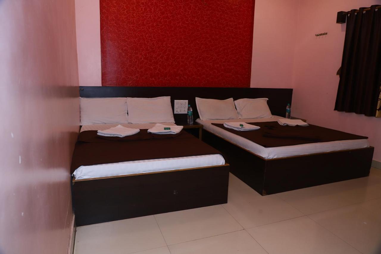 Sai Madhavi Palace Hotel Shirdi Luaran gambar